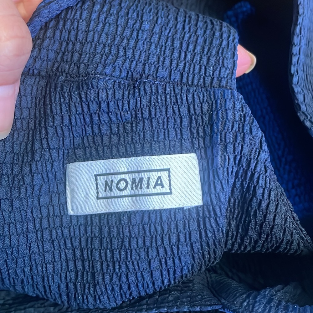 Nomia Halter Top - Picture 4 of 6